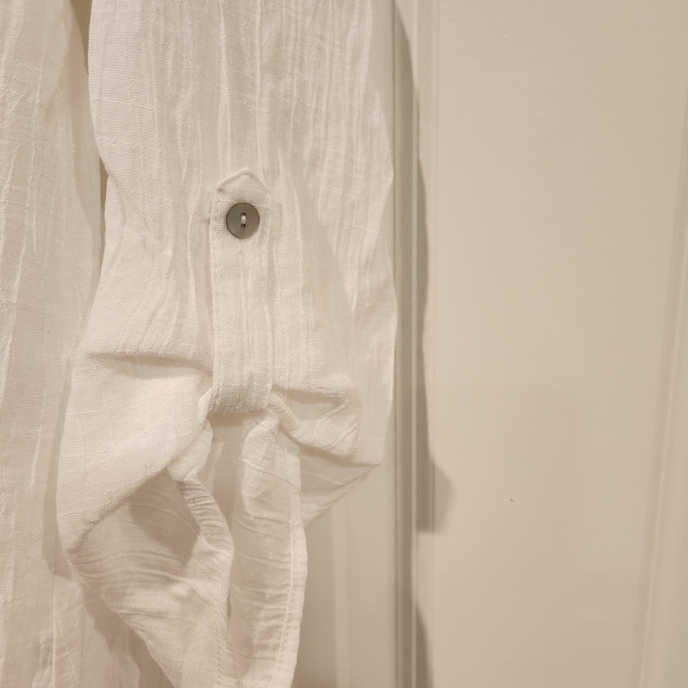 Notations White Crochet Yoke Button-Front Blouse- Large - Picture 3 of 5